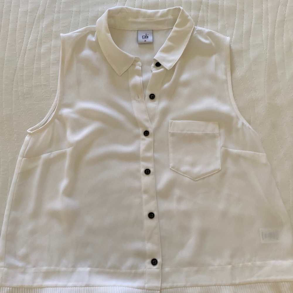 White blouse with cute flair